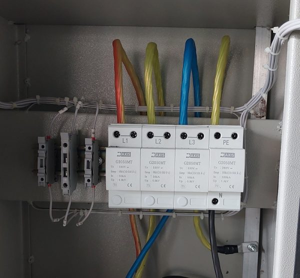 Surge Protection Devices VS Circuit Breakers